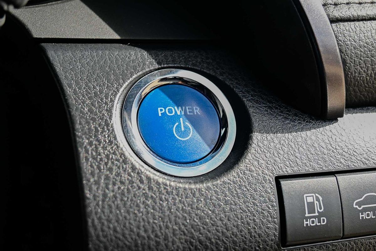 2021 Toyota Camry Ascent Sport AXVH70R
