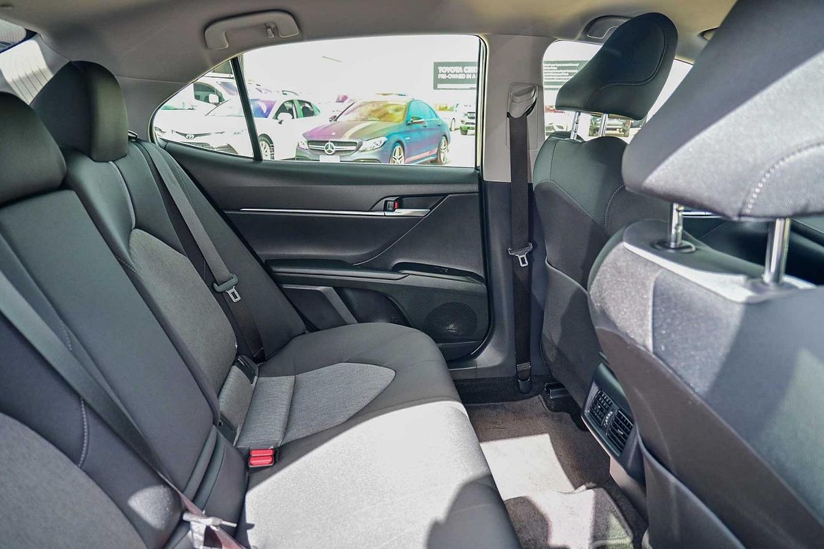 2021 Toyota Camry Ascent Sport AXVH70R