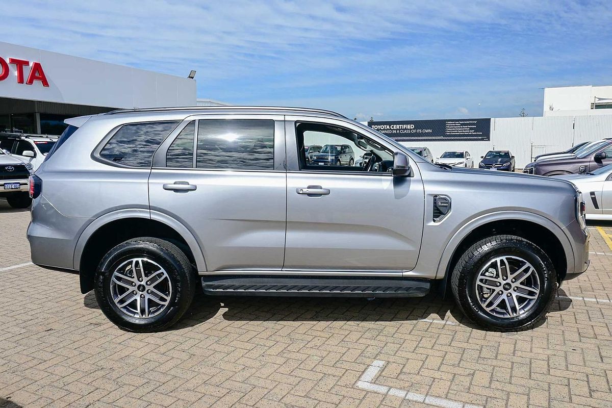 2023 Ford Everest Trend