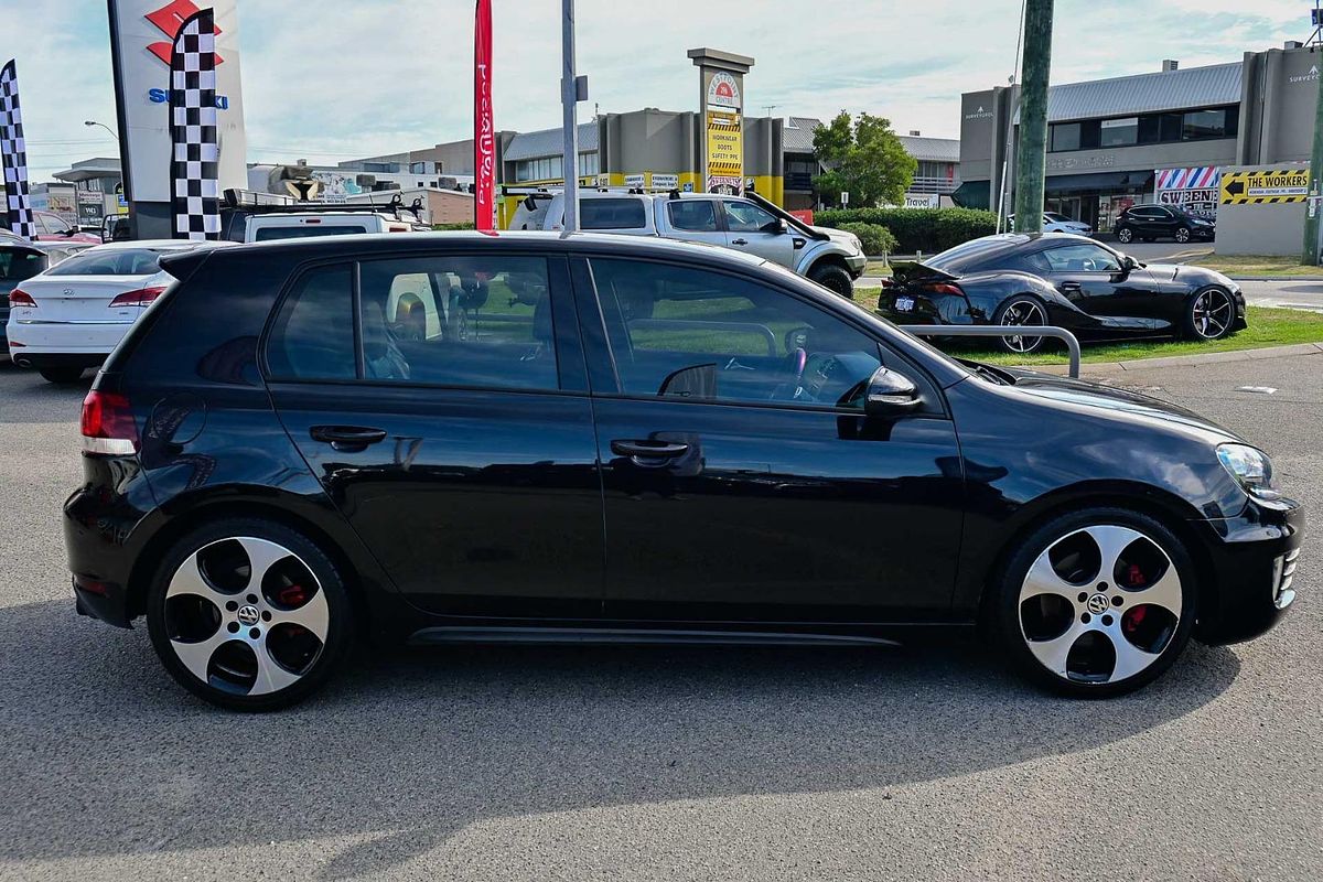2010 Volkswagen Golf GTI VI