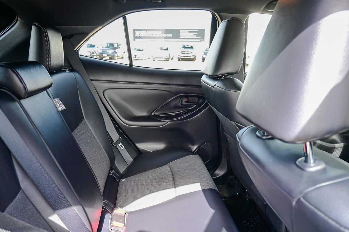 2024 Toyota Yaris Cross Urban MXPJ10R