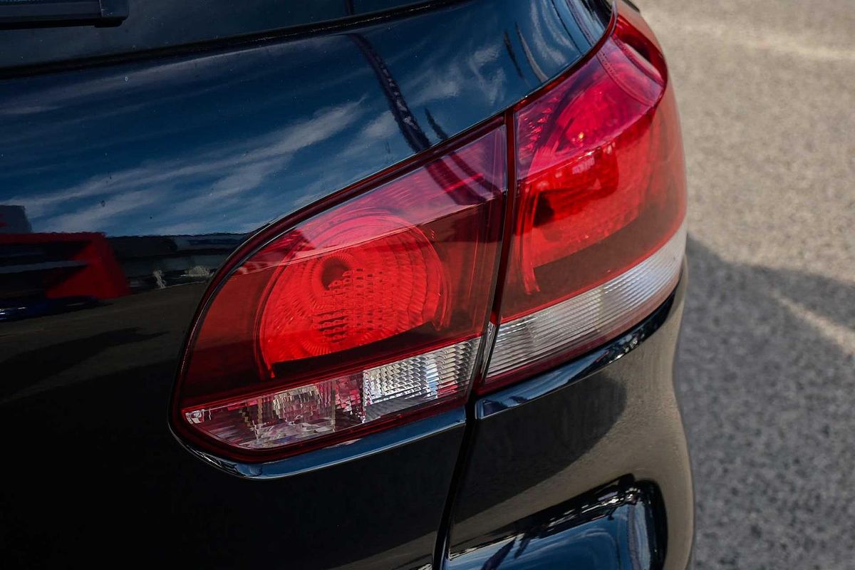 2010 Volkswagen Golf GTI VI