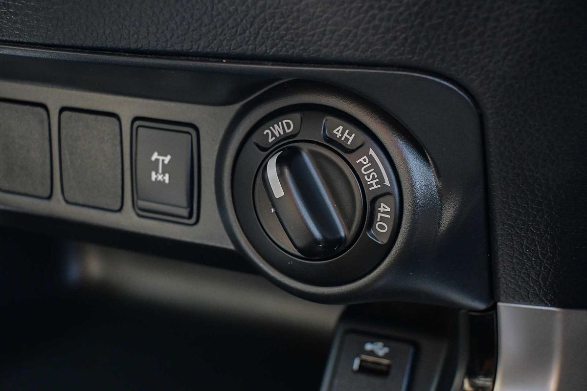 2017 Nissan Navara ST N-SPORT D23 Series 2 4X4