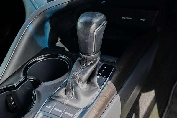 2021 Toyota Camry Ascent Sport AXVH70R