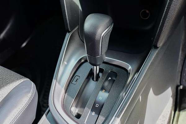 2024 Toyota Yaris Cross Urban MXPJ10R
