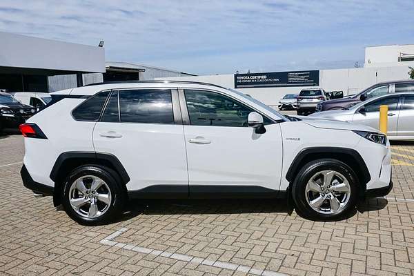 2020 Toyota RAV4 GXL AXAH54R