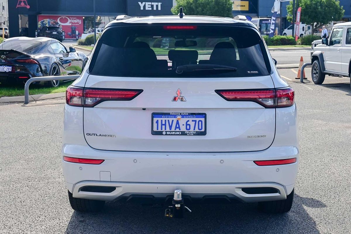 2023 Mitsubishi Outlander Exceed Tourer ZM