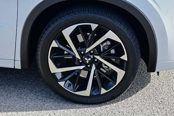 2023 Mitsubishi Outlander Exceed Tourer ZM