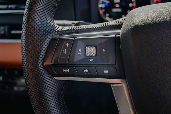 2023 Mitsubishi Outlander Exceed Tourer ZM