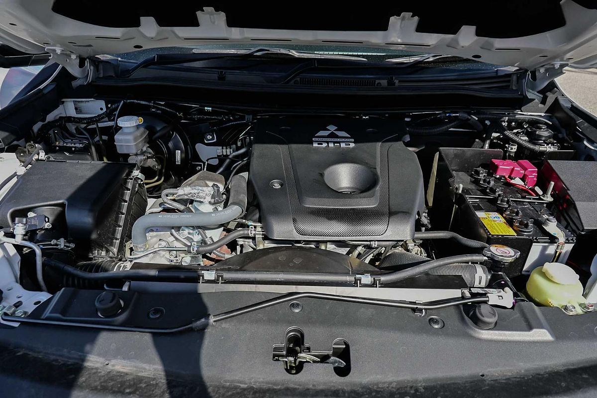 2023 Mitsubishi Triton GSR MR 4X4
