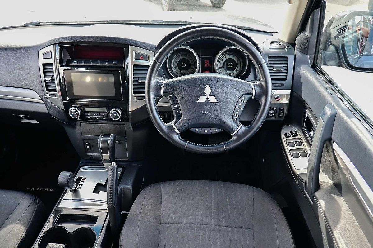 2019 Mitsubishi Pajero GLX NX