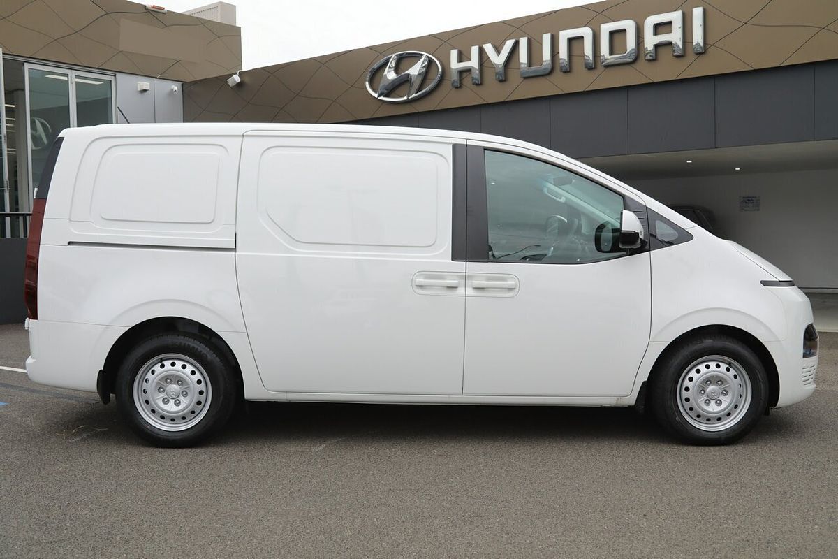 2024 Hyundai STARIA LOAD US4.V2