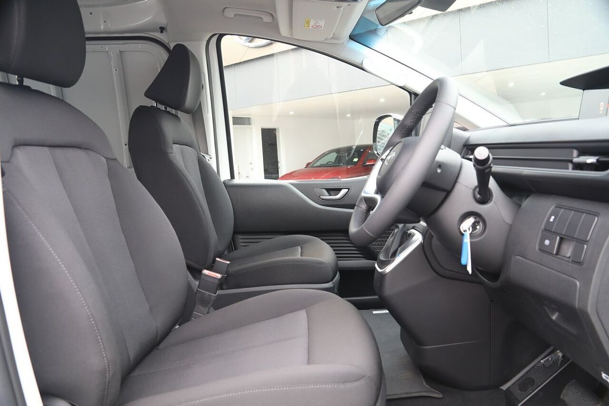 2024 Hyundai STARIA LOAD US4.V2