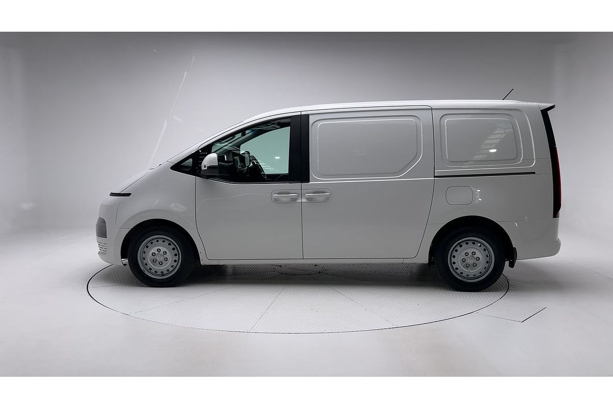 2022 Hyundai STARIA LOAD US4.V1