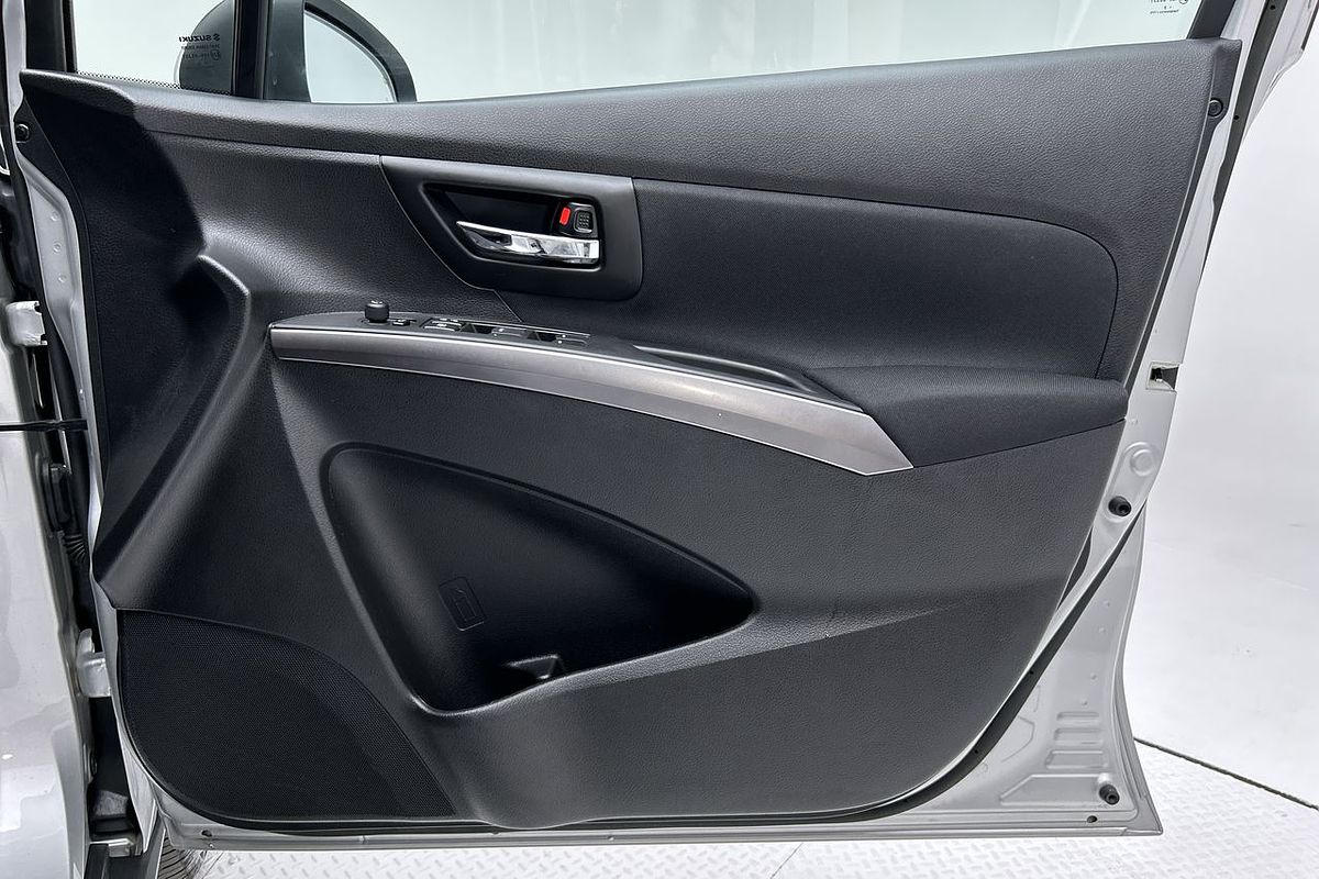 2023 Suzuki S-Cross Plus JYB