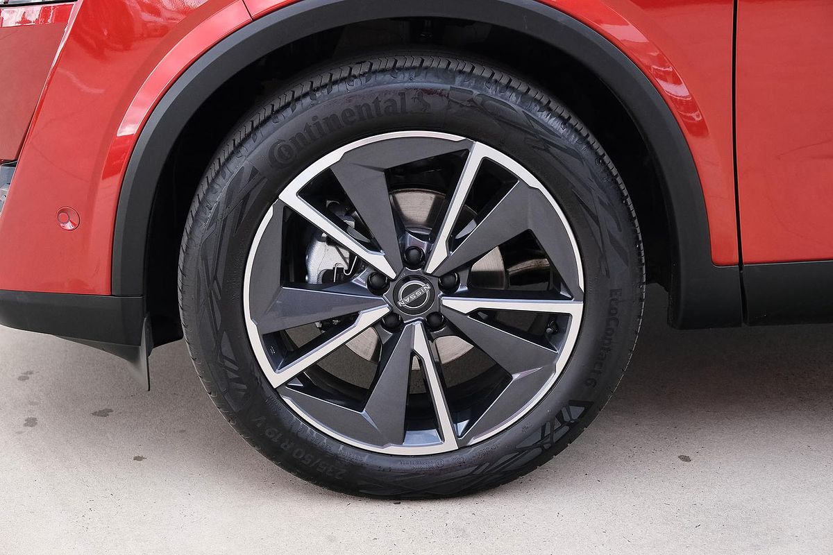 2024 Nissan QASHQAI Ti J12
