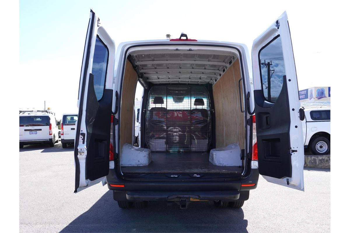 2018 Mercedes-Benz Sprinter 516CDI VS30