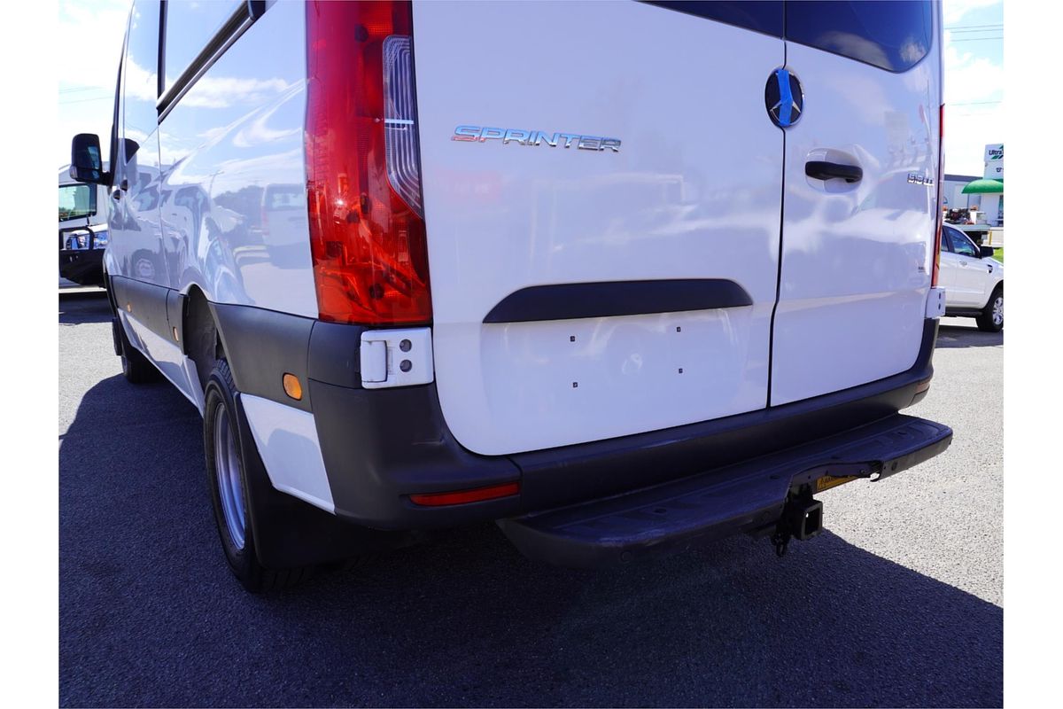2019 Mercedes-Benz Sprinter 516CDI VS30