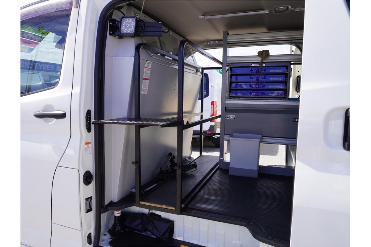 2019 Toyota Hiace GDH300R LWB