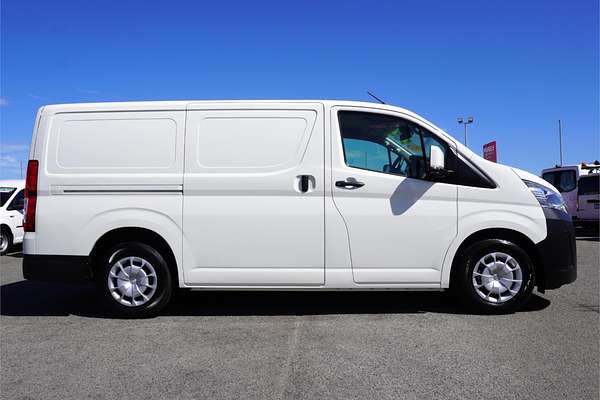 2024 Toyota Hiace GDH300R LWB
