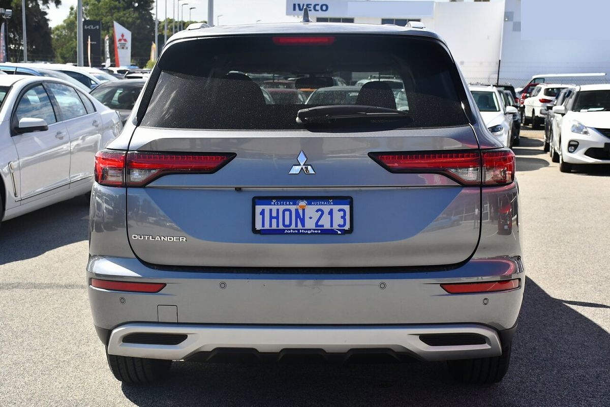 2022 Mitsubishi Outlander LS ZM