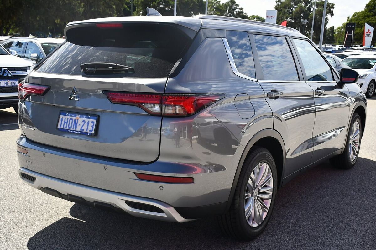 2022 Mitsubishi Outlander LS ZM