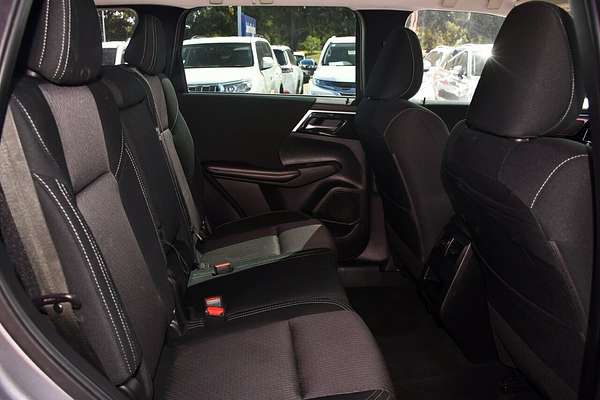 2022 Mitsubishi Outlander LS ZM