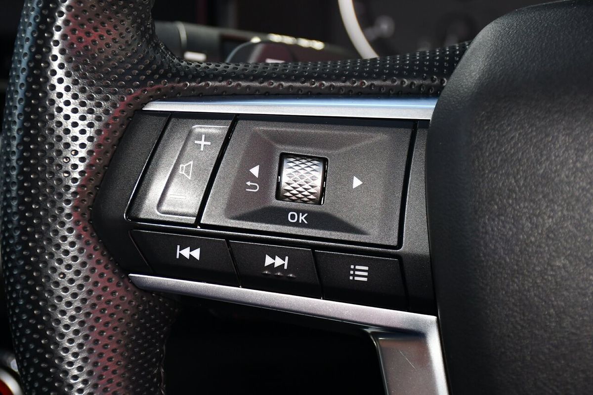 2022 Mitsubishi Outlander LS ZM