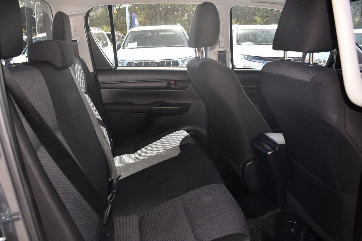 2024 Toyota Hilux Workmate TGN121R Rear Wheel Drive
