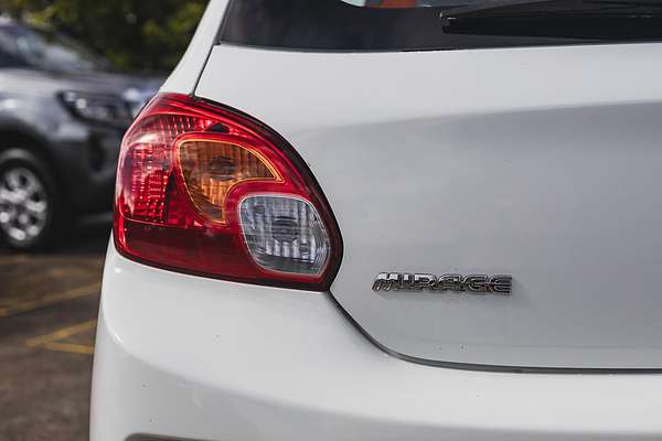 2016 Mitsubishi Mirage ES LA