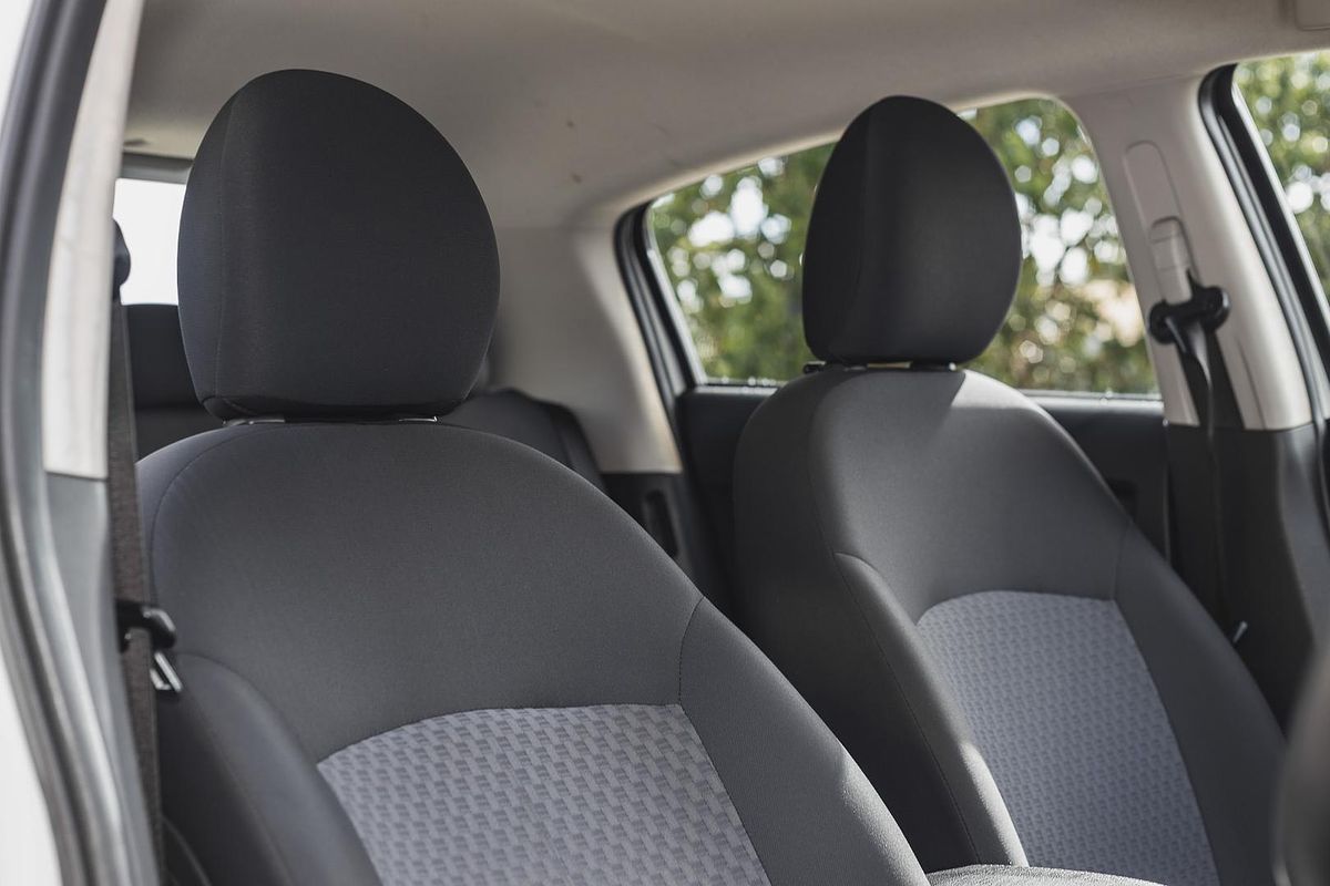 2016 Mitsubishi Mirage ES LA