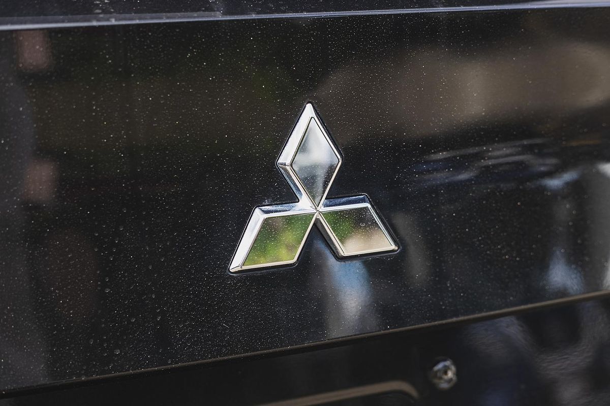2022 Mitsubishi Outlander Exceed ZM