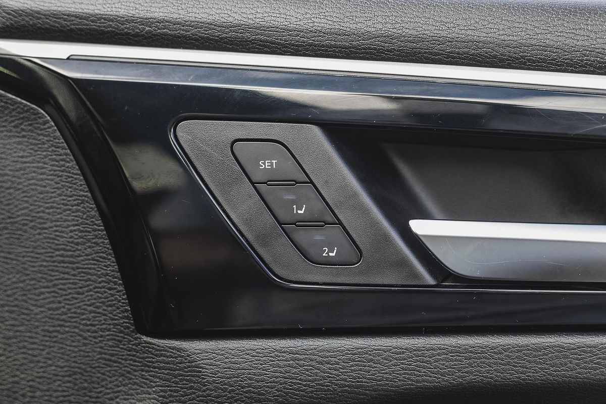 2022 Mitsubishi Outlander Exceed ZM