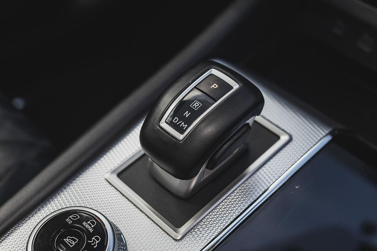 2022 Mitsubishi Outlander Exceed ZM