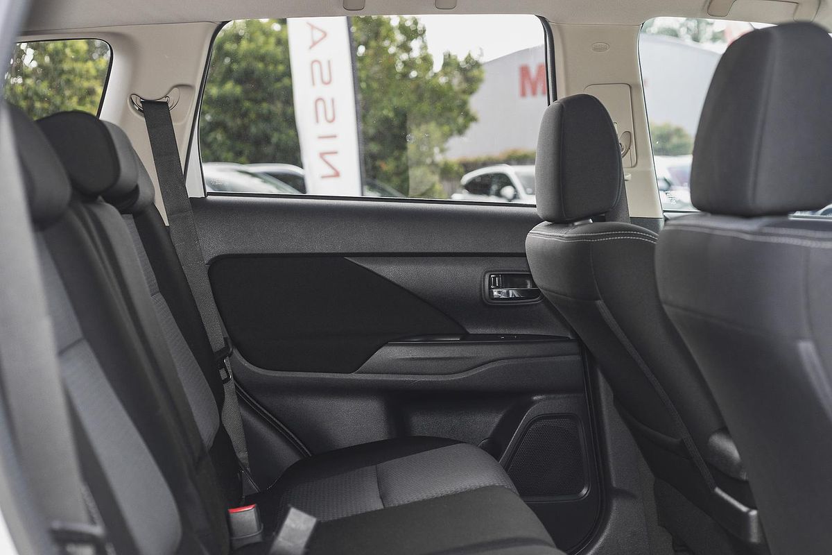 2015 Mitsubishi Outlander XLS ZK