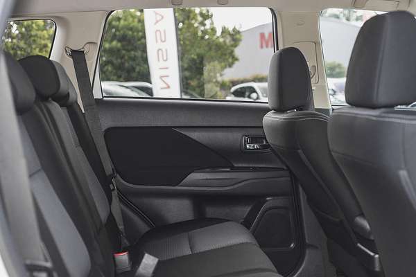 2015 Mitsubishi Outlander XLS ZK