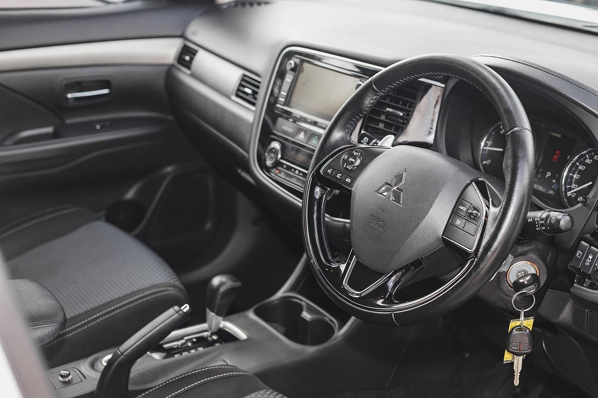 2015 Mitsubishi Outlander XLS ZK