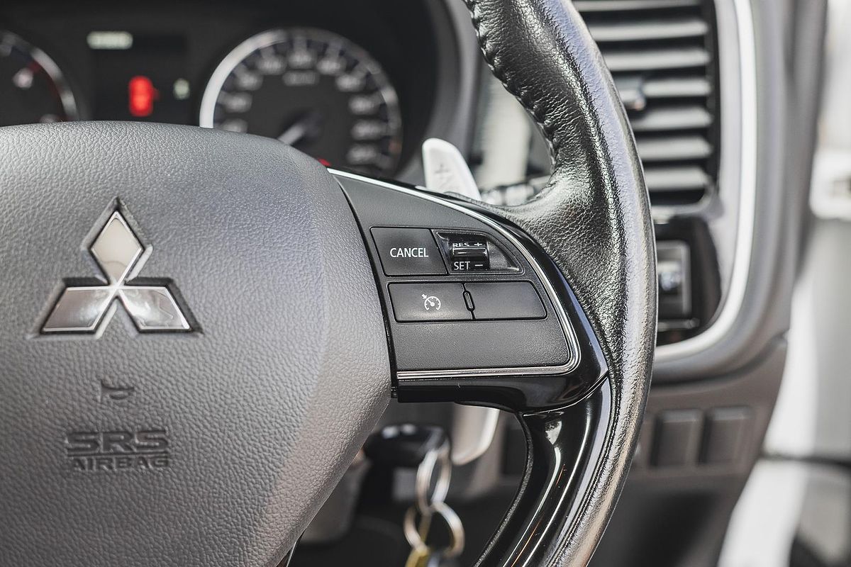 2015 Mitsubishi Outlander XLS ZK