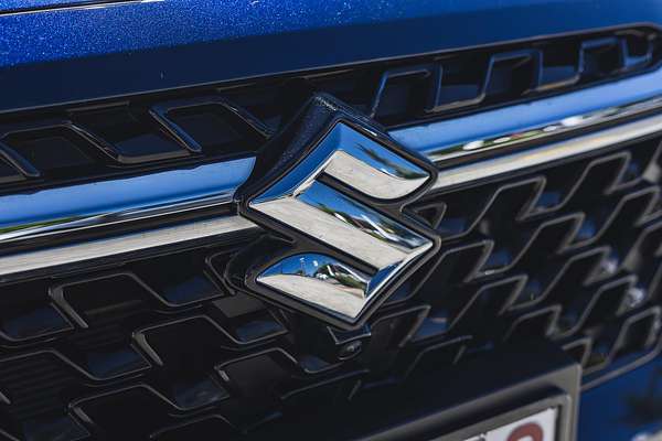 2023 Suzuki S-Cross ALLGRIP Prestige JYB