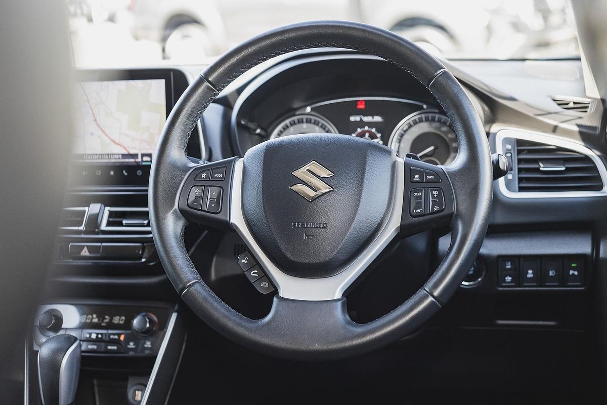 2023 Suzuki S-Cross ALLGRIP Prestige JYB