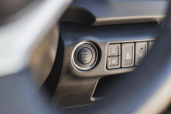 2023 Suzuki S-Cross ALLGRIP Prestige JYB