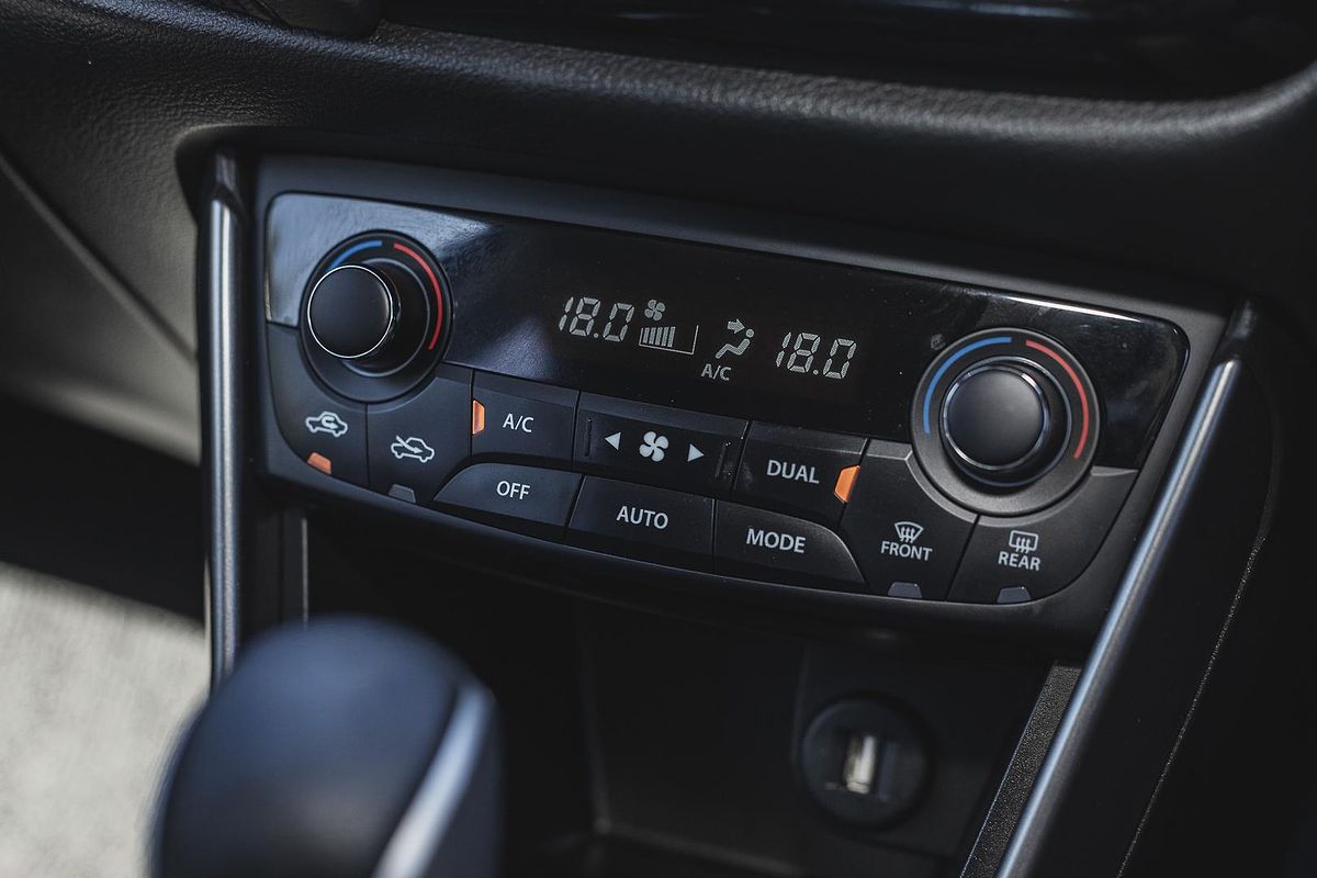 2023 Suzuki S-Cross ALLGRIP Prestige JYB