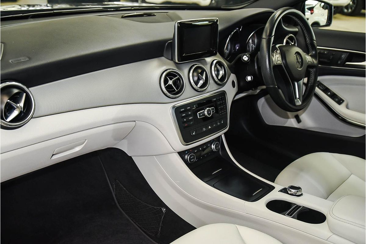 2014 Mercedes-Benz GLA-Class GLA200 CDI X156