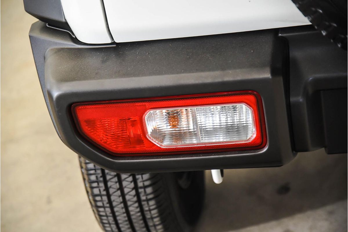 2022 Suzuki Jimny GLX GJ