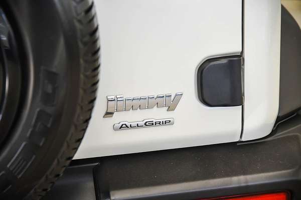 2022 Suzuki Jimny GLX GJ