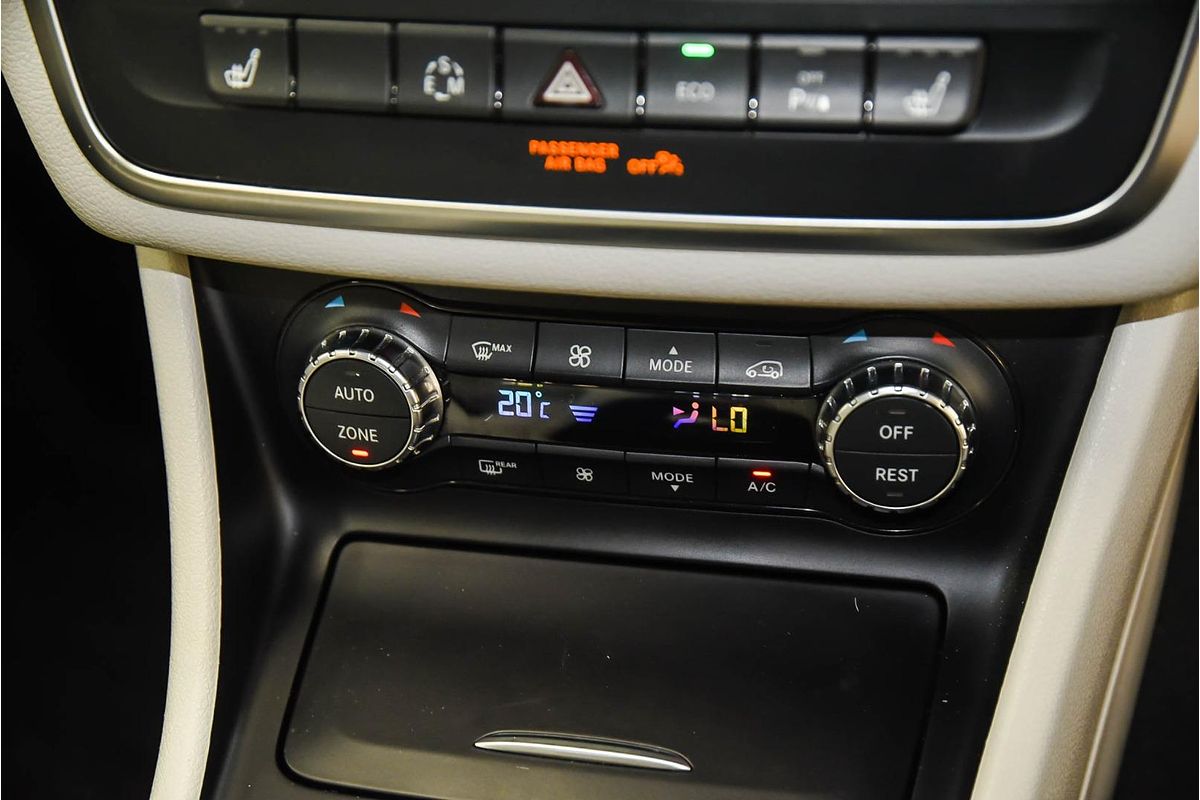 2014 Mercedes-Benz GLA-Class GLA200 CDI X156