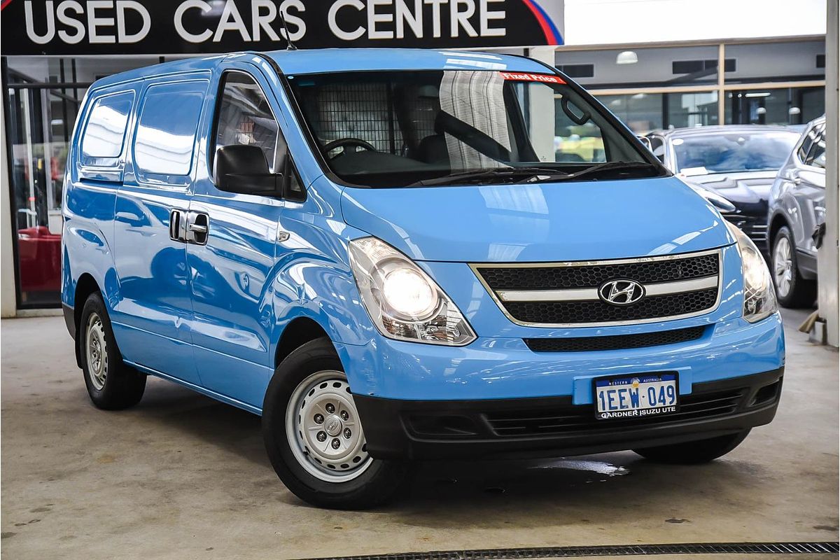 2013 Hyundai iLoad TQ2-V