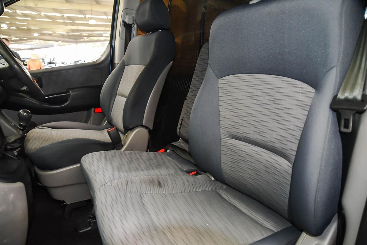 2013 Hyundai iLoad TQ2-V