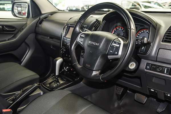 2019 Isuzu D-MAX SX High Ride Rear Wheel Drive