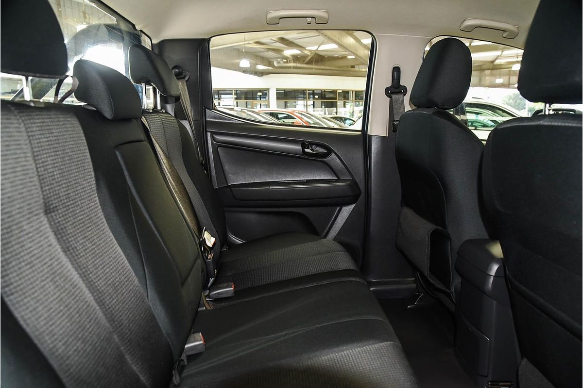 2019 Isuzu D-MAX SX High Ride Rear Wheel Drive